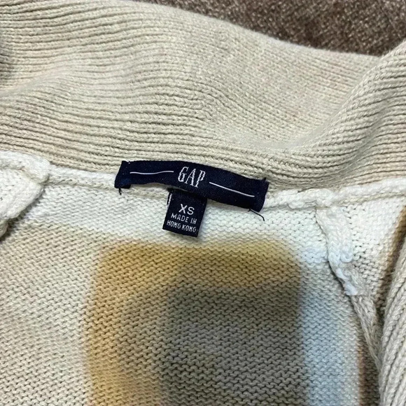 Gap Cream & Beige Striped Cardigan / Sweater- Size XS - Picture 2 of 5